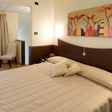 As Hotel Cambiago Phòng bức ảnh